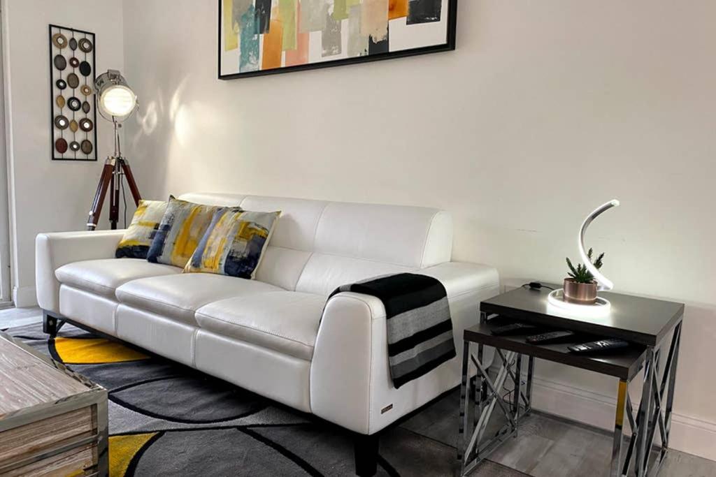 Yacht Club At Aventura 2 Bed 2 Bath Luxurius Cozy Brand New 2020 Lägenhet Exteriör bild