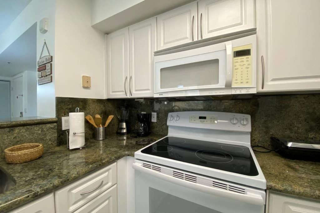 Yacht Club At Aventura 2 Bed 2 Bath Luxurius Cozy Brand New 2020 Lägenhet Exteriör bild